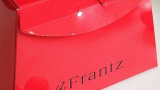 お土産お菓子を買いに。