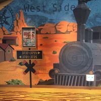 ウエストサイドエレベーターホール