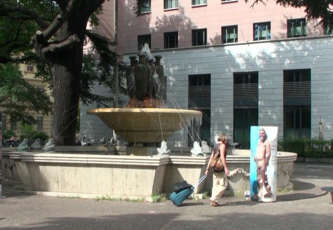 市民の憩いの場であり催し場でもある公園