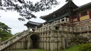 青雲橋 白雲橋 --- 「韓国・慶州」にある世界遺産「仏国寺」。このお寺の一番の目玉は、やはりここでしょう！