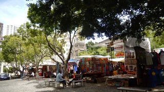 覗いて見ると面白いです