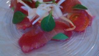 予約した方が無難です。