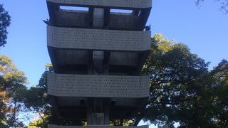 原爆ドームのそばに