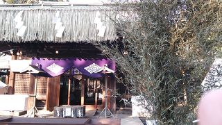 1500年もの歴史を有し、縁結びで有名な川越の守護神