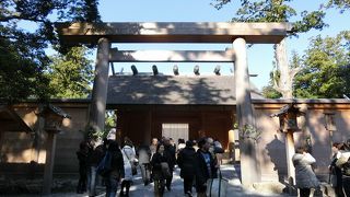 まずは外宮から参拝が慣わし
