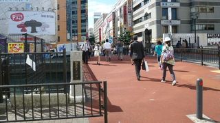 繁華街への架け橋です！