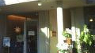 ポストカードとシナモンロール