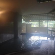 貸し切りの内湯