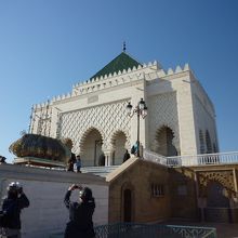 ムハンマド5世の霊廟 　外観