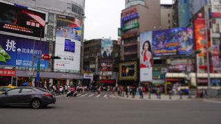 西門町にあるショッピングビル
