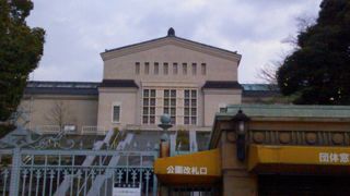 建物も美しい美術館