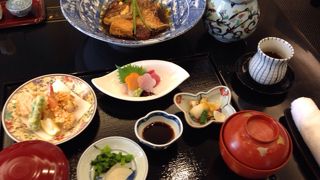 個室で贅沢ランチ