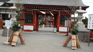 運試しで来年の運を占う。