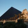 世界初のピラミッド型カジノホテル