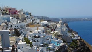 サントリーニ島の中心地