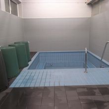 ホームチームのお風呂♪優勝してどんちゃん騒ぎしたところ。