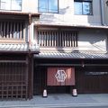 京都の雰囲気にあふれた女性に向けたホテルって感じです。