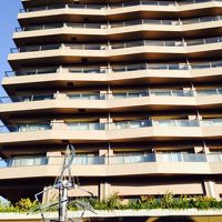 建物が高いので遠くからでも見えて分かりやすいです。