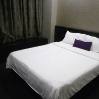 スーペリア クイーンベッドルーム