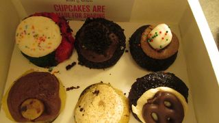 かわいいミニカップケーキ