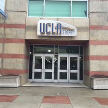 ショップの入り口