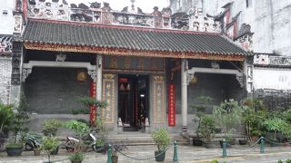 道教の由緒ありそうな寺院で、十月初五街沿いにあります。