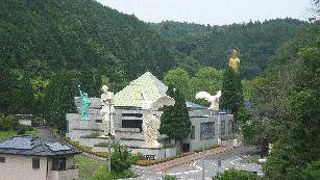 カオスな美術館