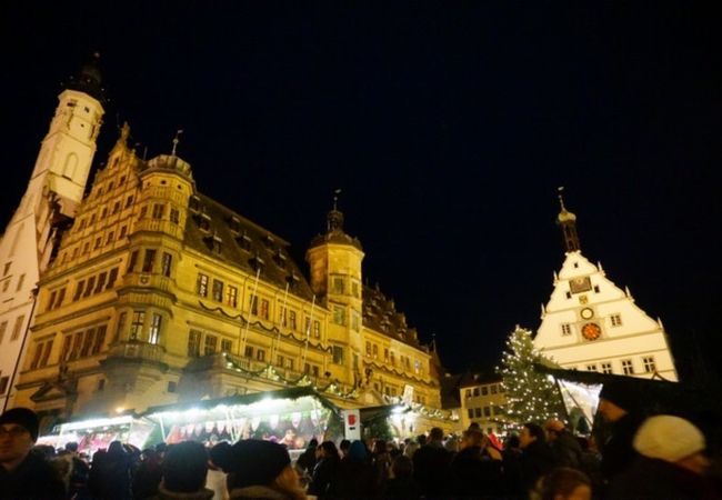 とにかく混んでいる