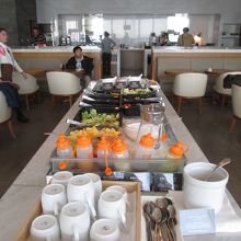 成田空港国際線 JALサクララウンジ