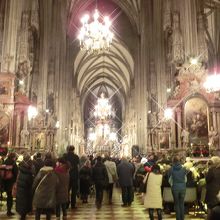 内陣は107mもあります！