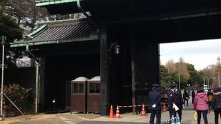 【乾門】一般参賀では穴場の退出門