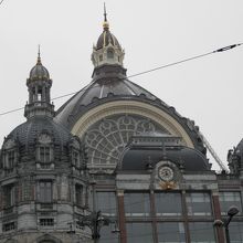 アントワープ駅外観