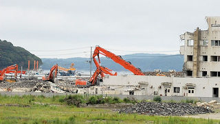 被災建物の撤去作業