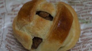 谷中の商店街でも有名店の一つ