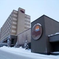 少しスロープを歩きます