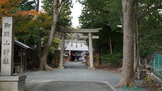 御殿山神社