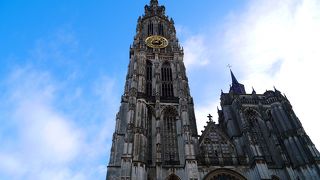 ベルギー最大のゴシック建築