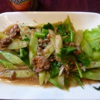 ブロッコリーの茎と牛肉の野菜いため