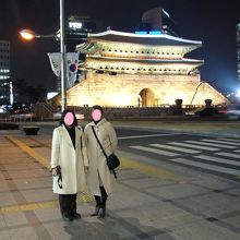 2007年2月の南大門。これは本物である。