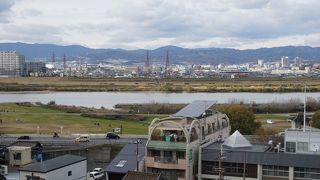 自在に采配を振るう秀吉の姿が思い浮かぶようです