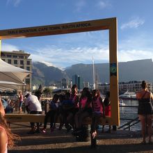 撮影スポットは並んでいます