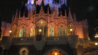 混んでいる。が、悪くない。