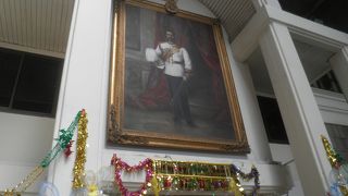 ナコンパトム行きの切符を買いました