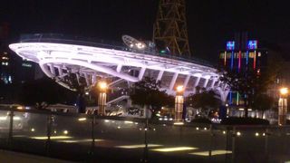 栄の中心的なスポット