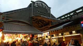 食事も買い物も楽しめる