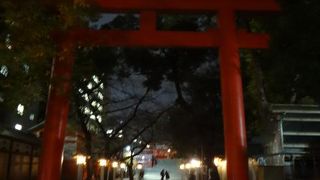 何故か通りかかるのは夜が多い