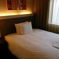 ベッドの硬さがちょうどよいです。