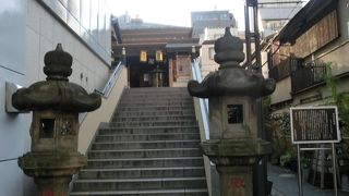 観音寺の本尊、月に２日開扉される