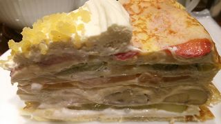 ミルクレープで有名な人気のカフェ