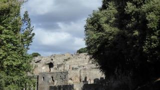 一番外れにあるVilla di Diomedeは行きづらい